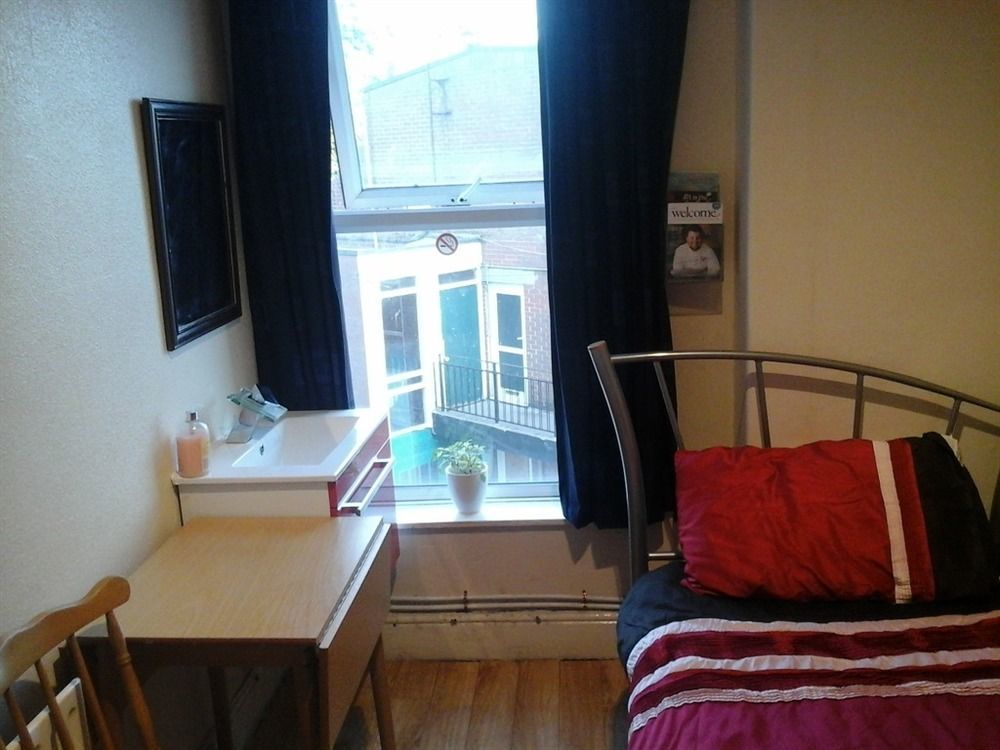 Heavenly Nights Guest House Sheffield Exterior foto